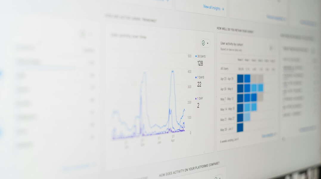 data dashboard screen